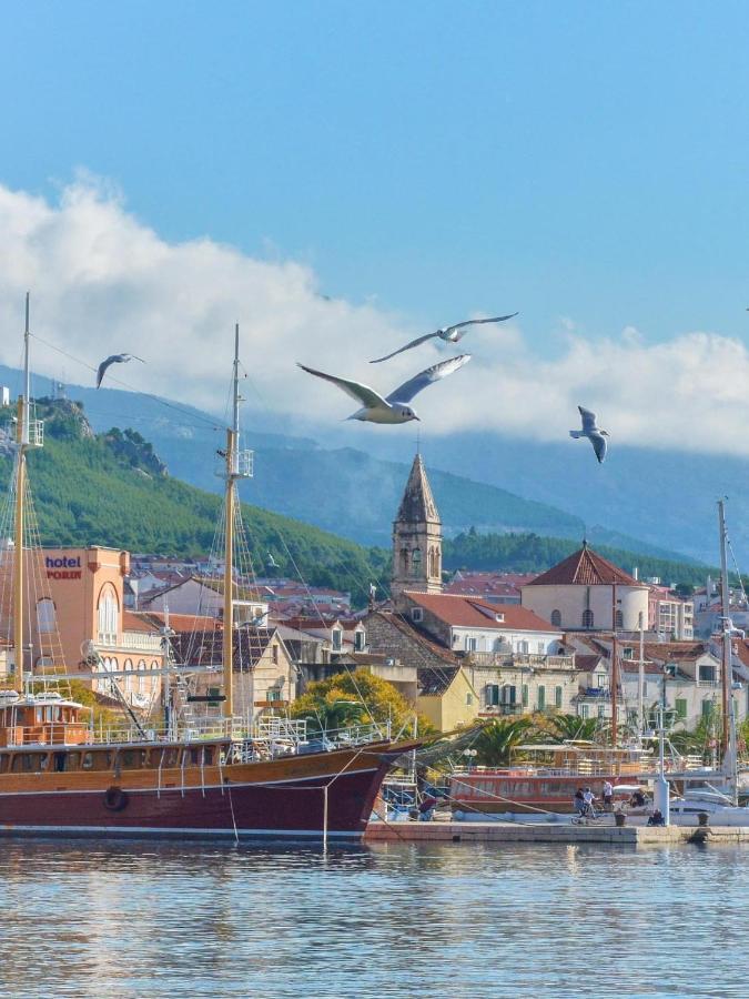Apartment Bili-Sea View Apartment In The Center Makarska Bagian luar foto